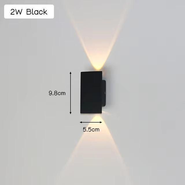 LuxeWall venkovní nástěnné svítidlo — hliníkové provedení odolné proti povětrnostním vlivům, integrovaná technologie LED