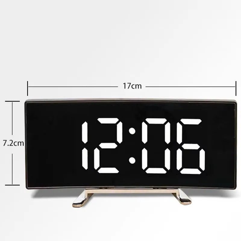 QuietGlow néma LED-es tükörébresztőóra — ívelt felület, idő és hőmérséklet