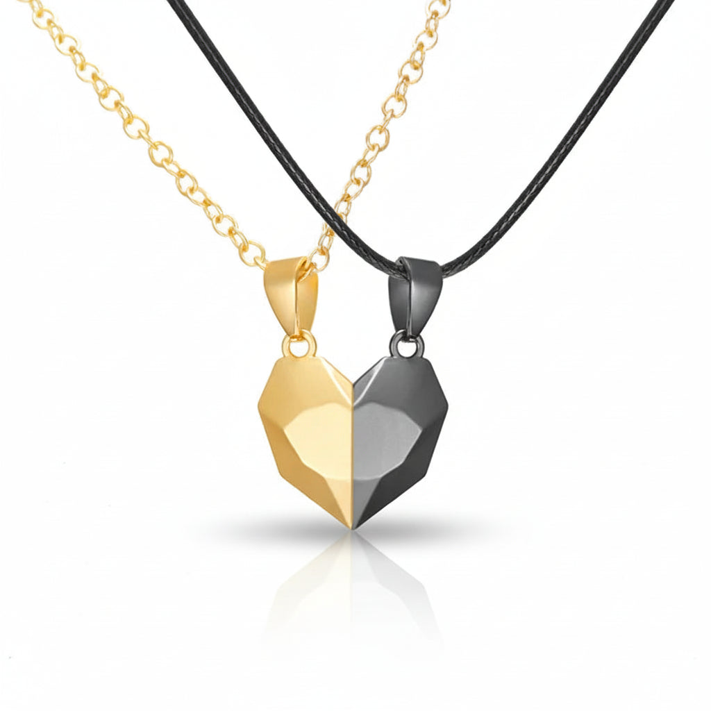 Sada náhrdelníků s magnetickým srdcem — párové přívěsky