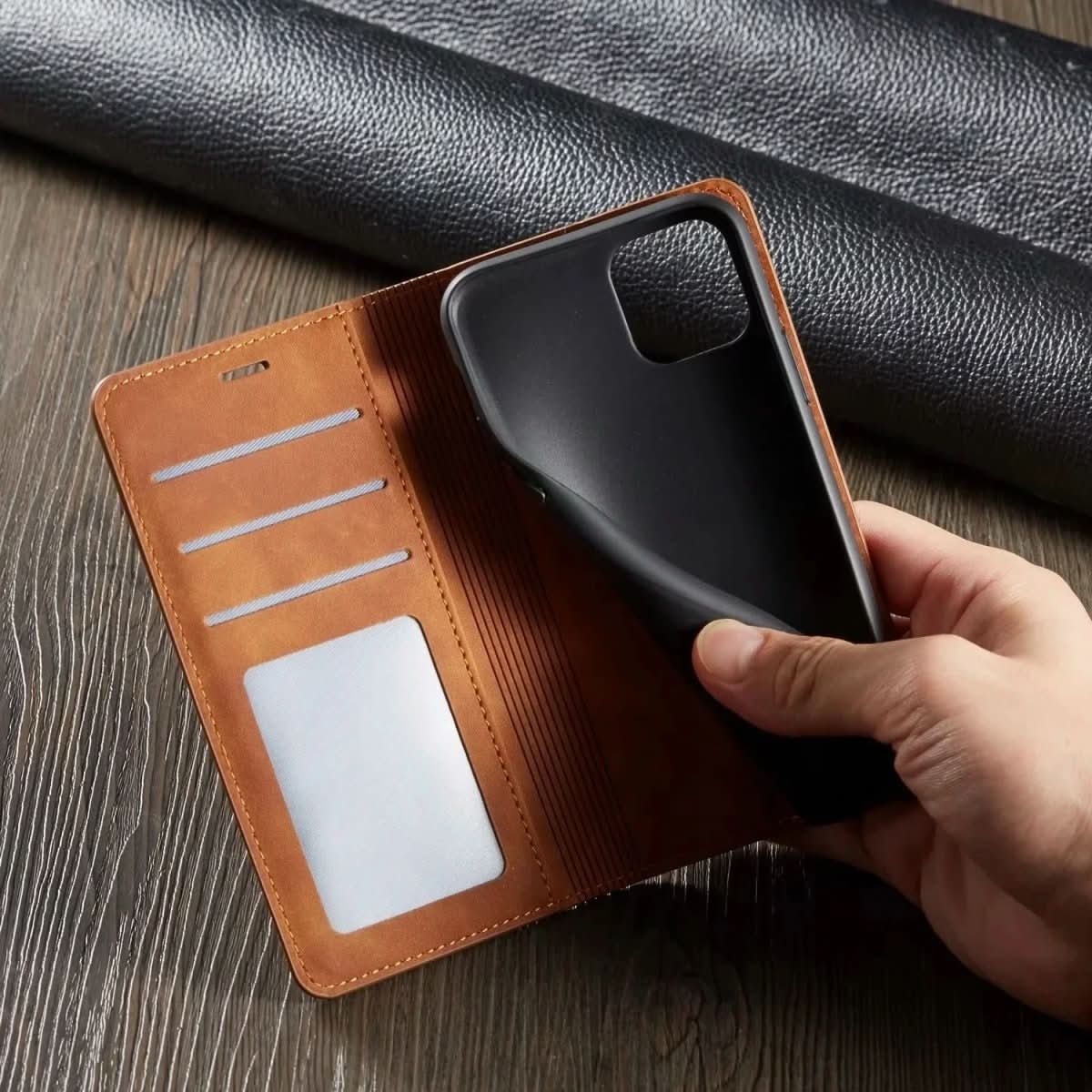 Magnetické kožené pouzdro na iPhone — elegantní zapínání, vytříbená silueta, odolné provedení