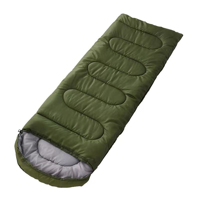 EVERESTO Thermal Camping Sleeping Bag — Spacious Envelope Design