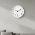 TranquilTime 12 hüvelykes, csendes, ketyegésmentes falióra — jól leolvasható számlap, 30 cm-es keret