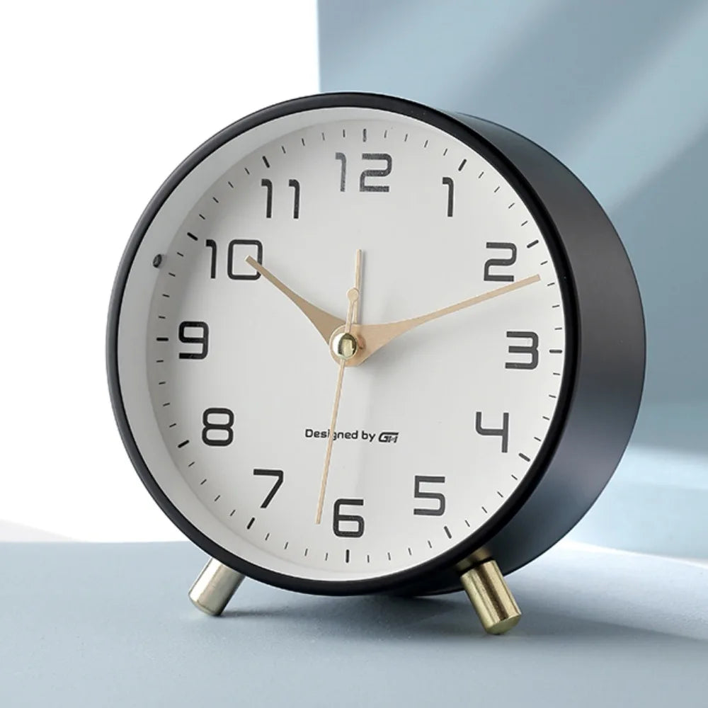 Mira Silent Sweep Desk Clock — Scandinavian Style, Quiet Continuous Movement