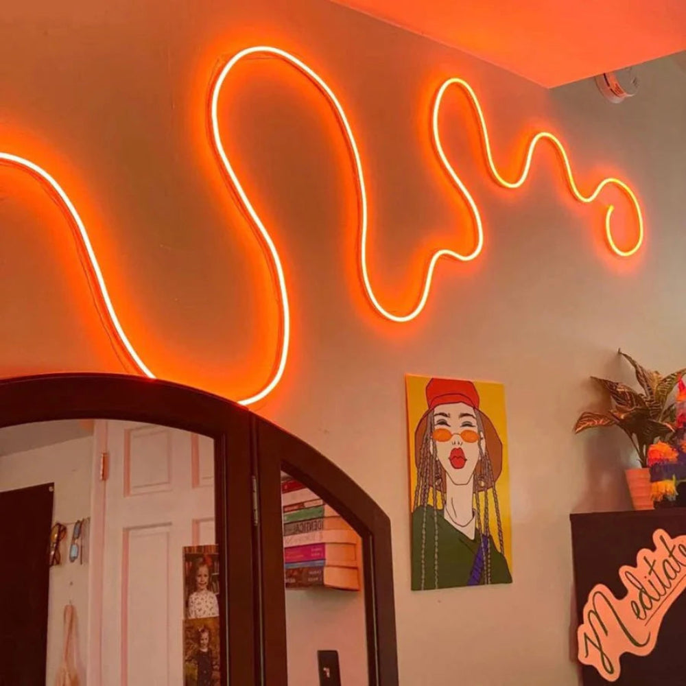 Striscia LED luminosa al neon RGB con corda, controllabile tramite app