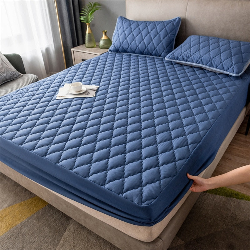 Anti Slip Mattress Protector — Waterproof Layer, Comfortable Sleep Surface