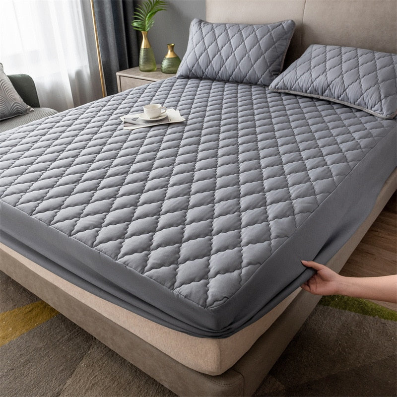Anti Slip Mattress Protector — Waterproof Layer, Comfortable Sleep Surface
