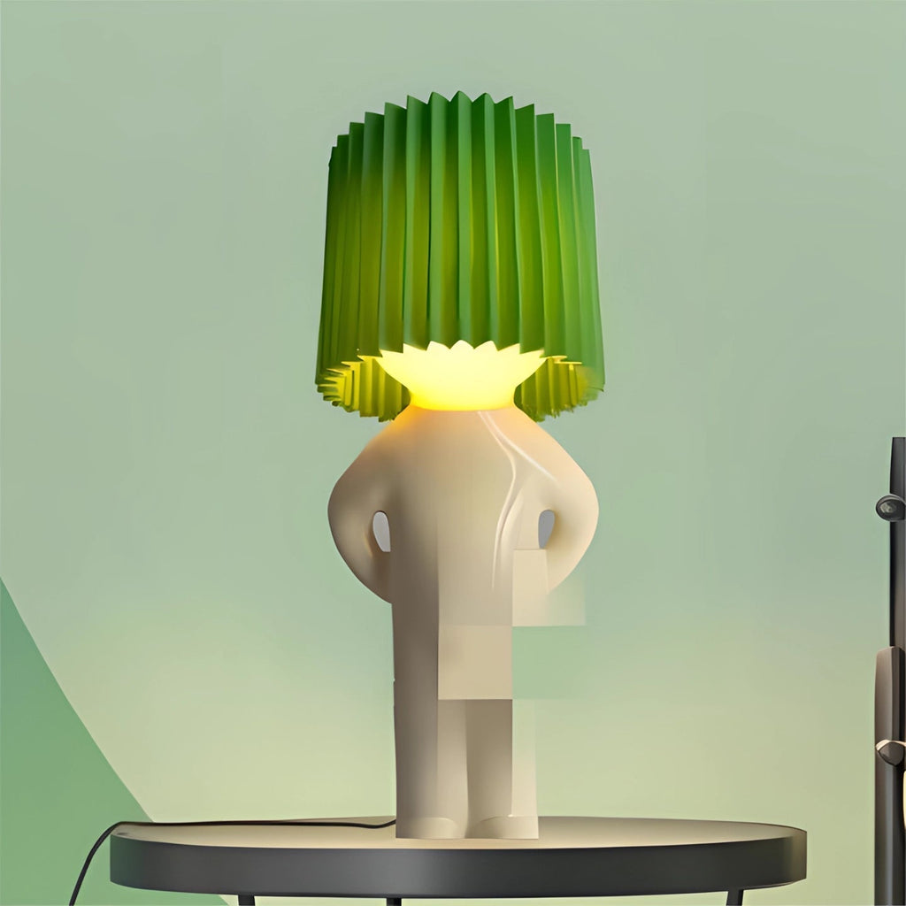 Finurlig bordlampe formet som et menneske – bærbar, batteridrevet lampe