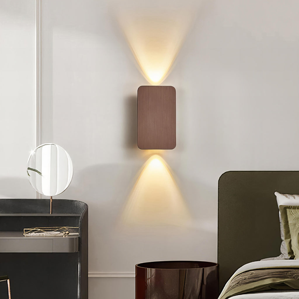 Contemporary Outdoor Wall Light IP65 For Patios And Gardens Exterior Wall Fixture