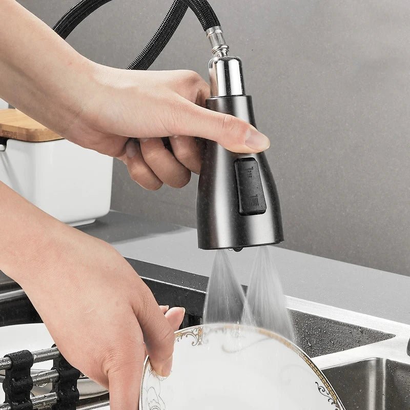 Torneira de cozinha extraível com rotação de 360° AureaFlow — Estilo contemporâneo elegante