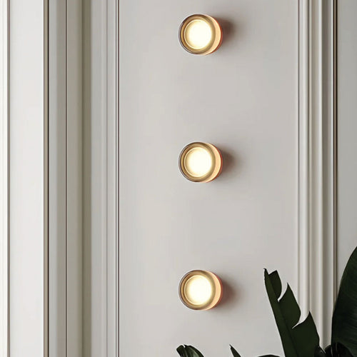 Jantarové LED nástěnné světlo s designem důlků, kompaktní akrylová hliníková lampa