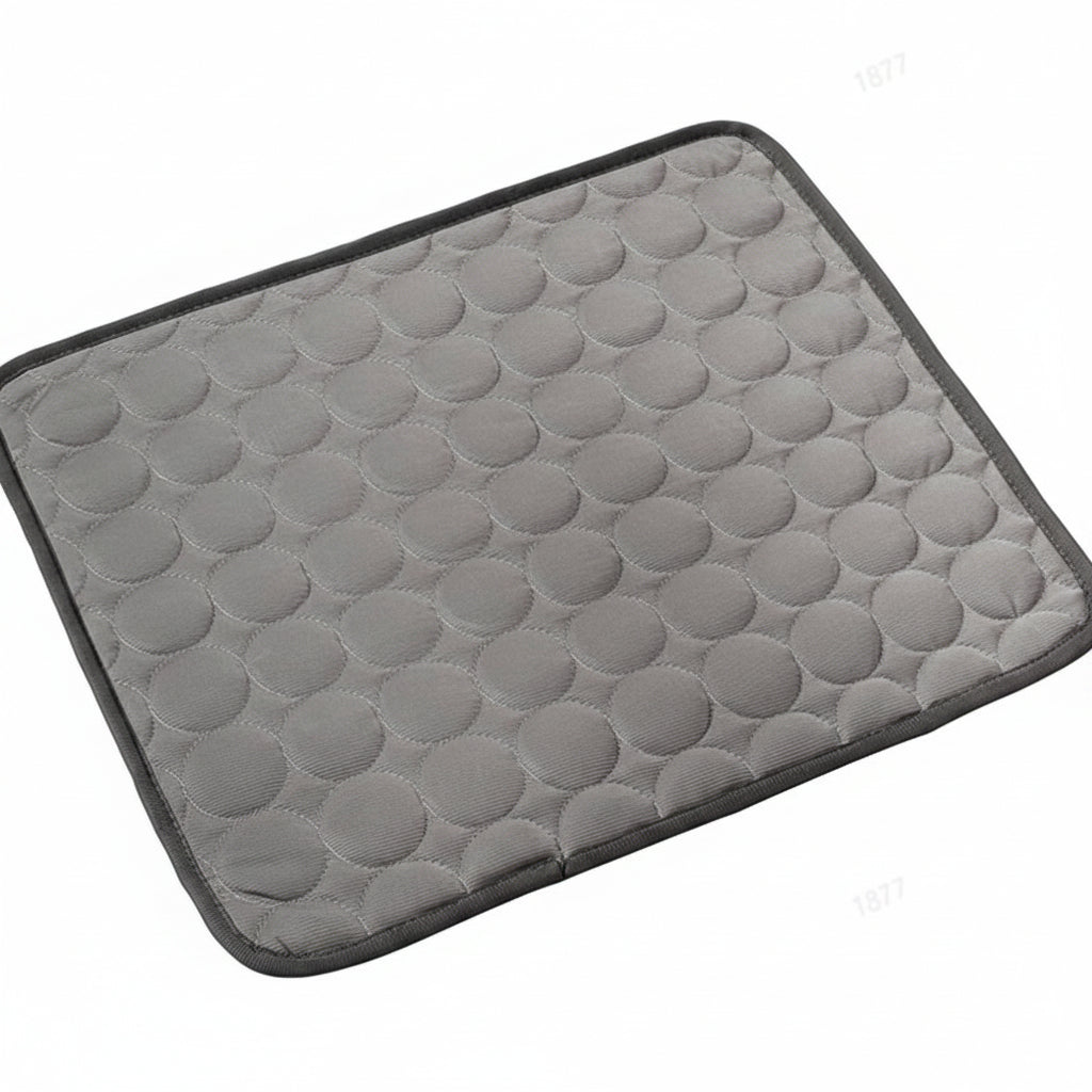 Tapis rafraîchissant pour animaux FROSTPAW — Modèle doux, respirant et léger