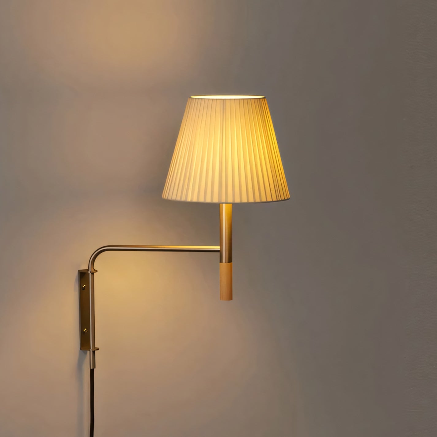 Wall Lamp Featuring Swivel Arm Modern Reading Light With Parchment Or Pleated Shade