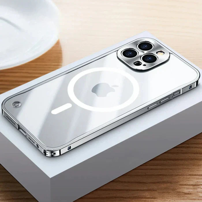 SteelGuard MagSafe-Hülle für iPhone 15 — Transparente Schutzhülle