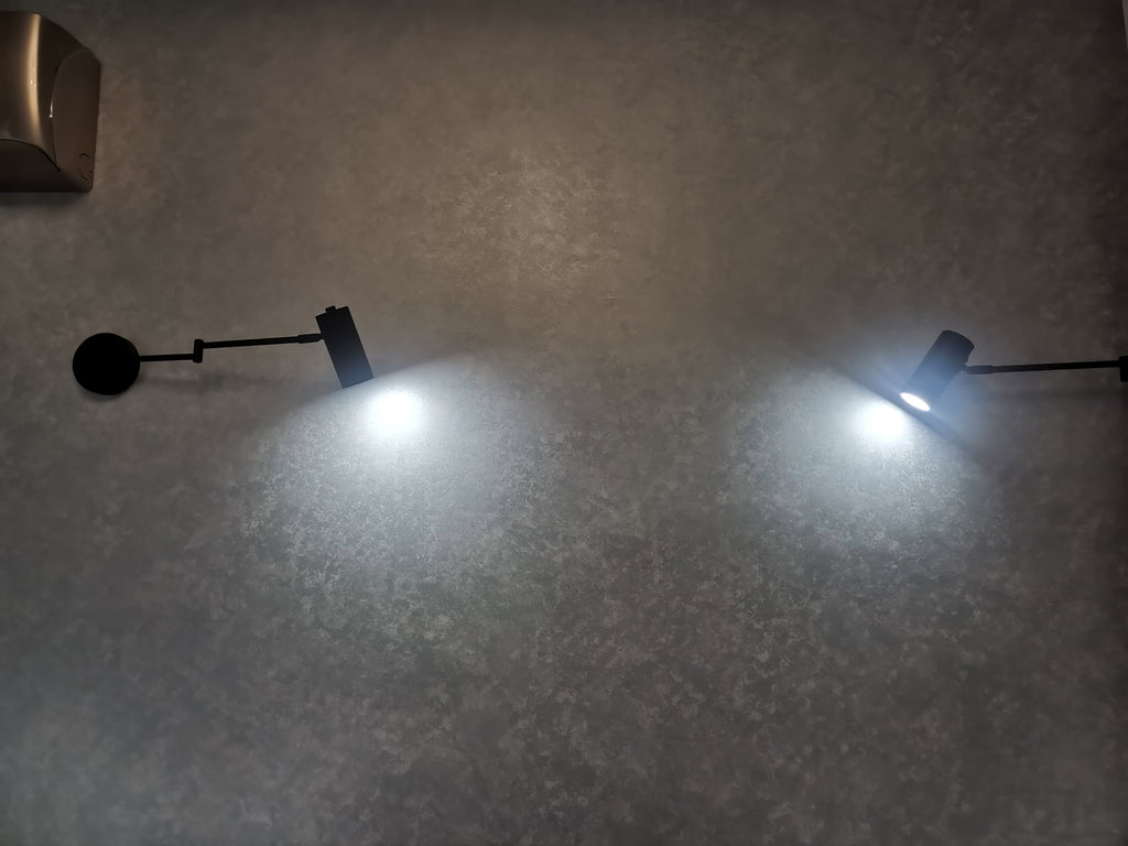 Versatile Wall Light With Adjustable Arm And Cylindrical Spotlight In Brass Or Black Metal
