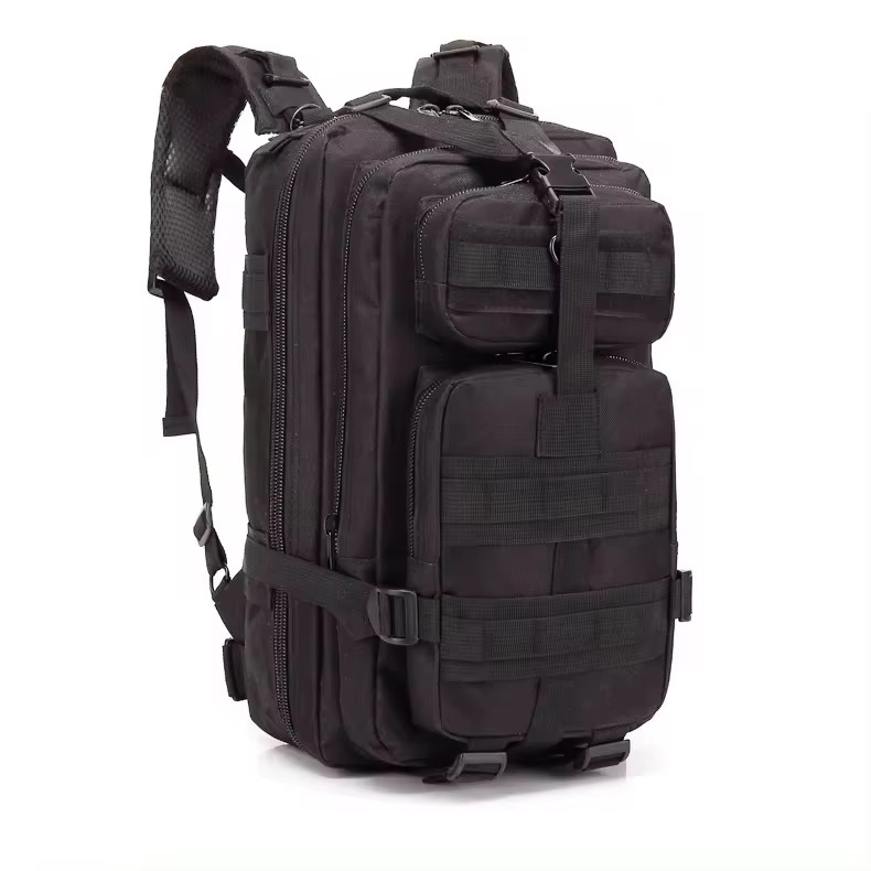 Mochila tática para atividades ao ar livre — sistema MOLLE, design ergonómico