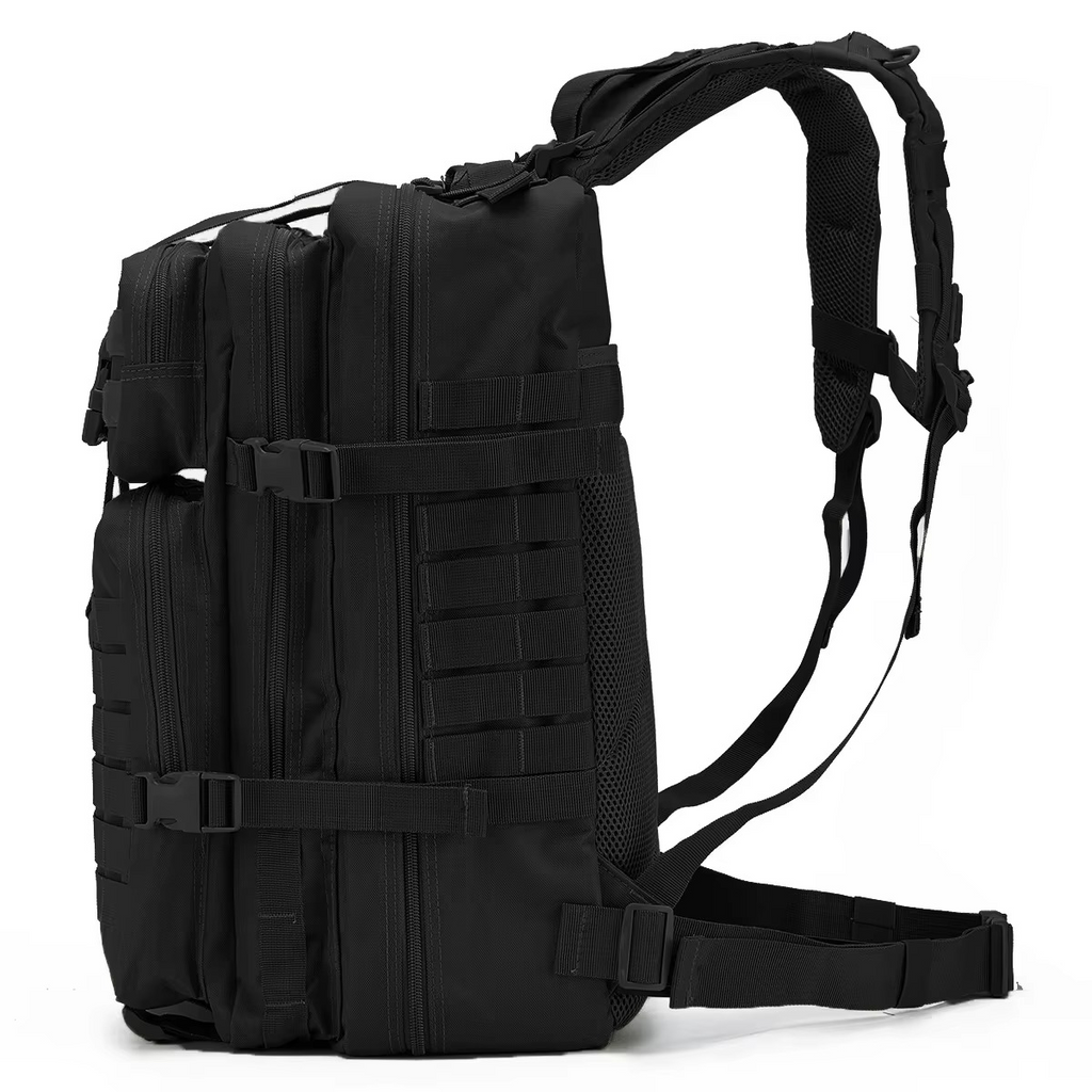Mochila tática para atividades ao ar livre — sistema MOLLE, design ergonómico
