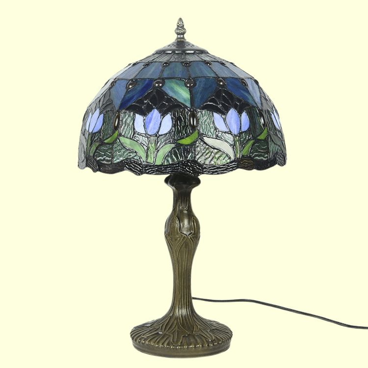 Tiffany Stained Glass Table Lamp, Classic Design, 45cm, E26, Glass And Metal, Living Room