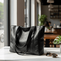 Mala de ombro elegante Luminora em pele — superfície lisa, charme retro