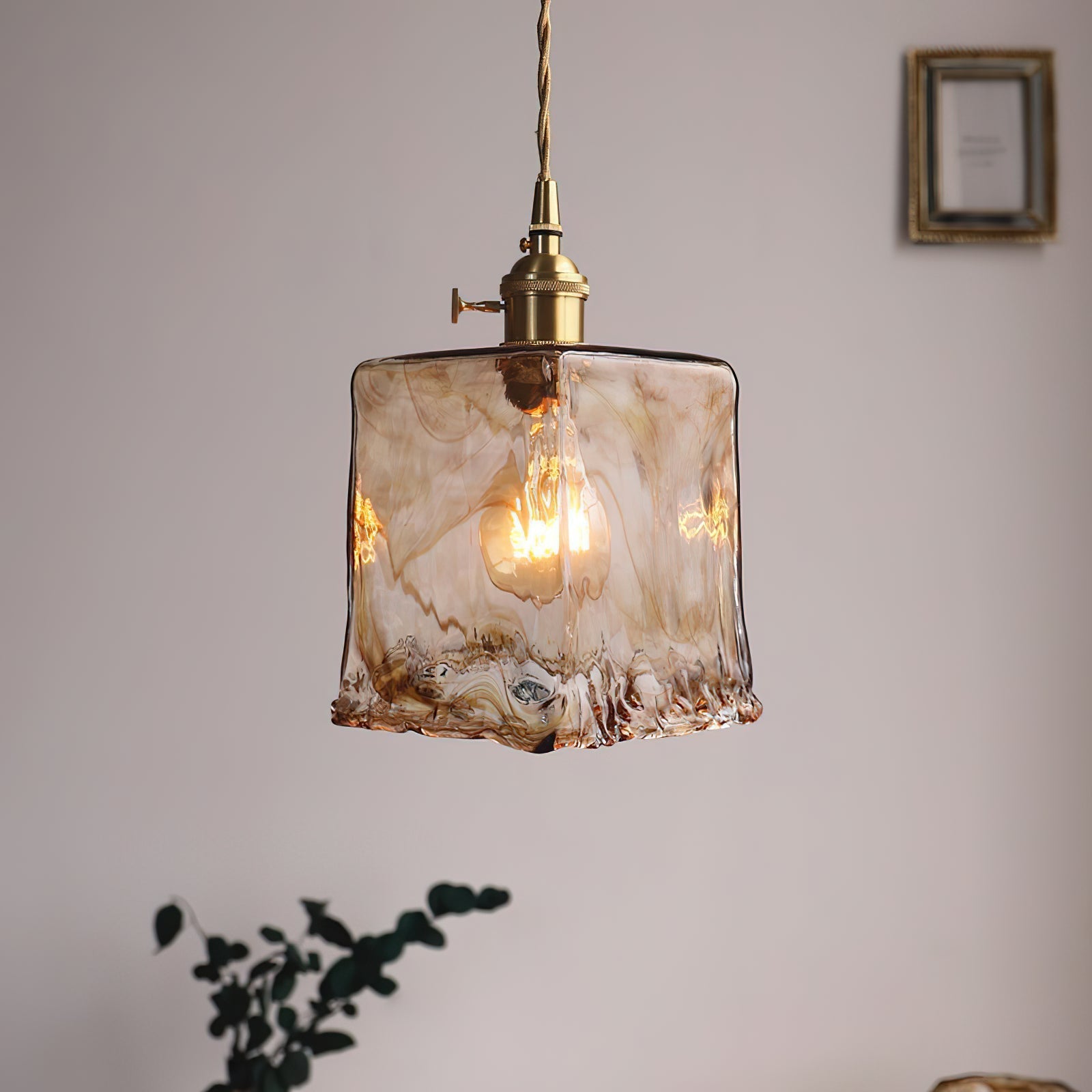 Vintage Brass And Amber Glass Pendant Light For Dining Rooms And Bars E26 E27 40W Max