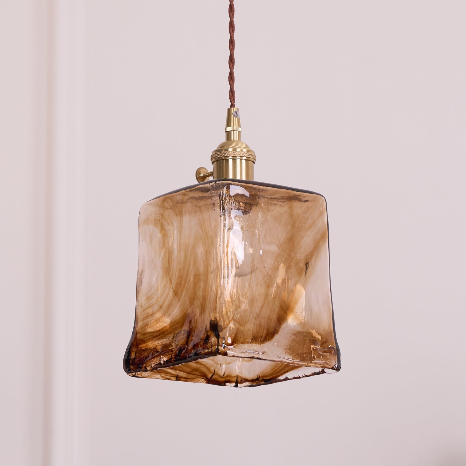Vintage Brass And Amber Glass Pendant Light For Dining Rooms And Bars E26 E27 40W Max