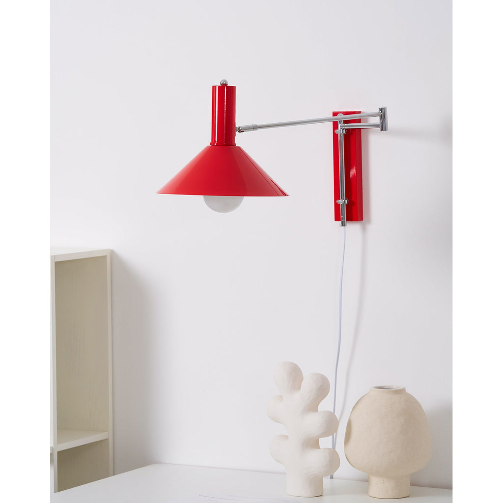 Industrial Style Adjustable Metal Lamp With Articulated Arm For Reading