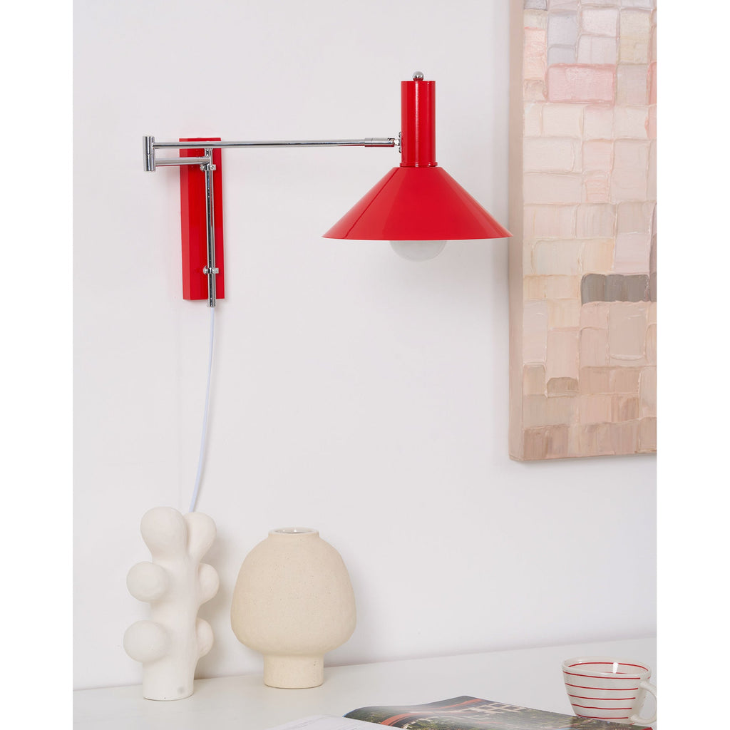 Industrial Style Adjustable Metal Lamp With Articulated Arm For Reading