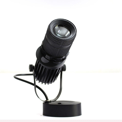 Nastavitelný LED reflektor - světlo s ostřením na pozadí | Ka-mostore