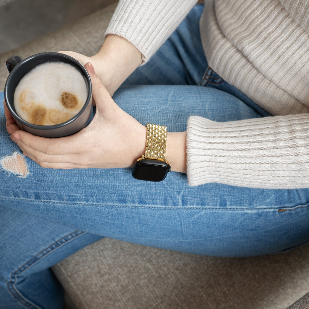 Apple Watch Dragon Steel Strap — Gold Dragon-Scale Links