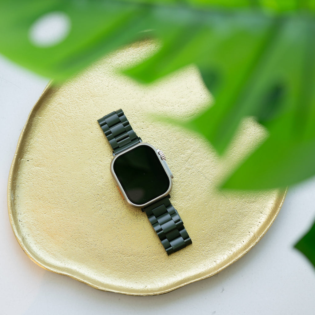 Apple Watch Stainless Steel Strap — Dark Green Finish