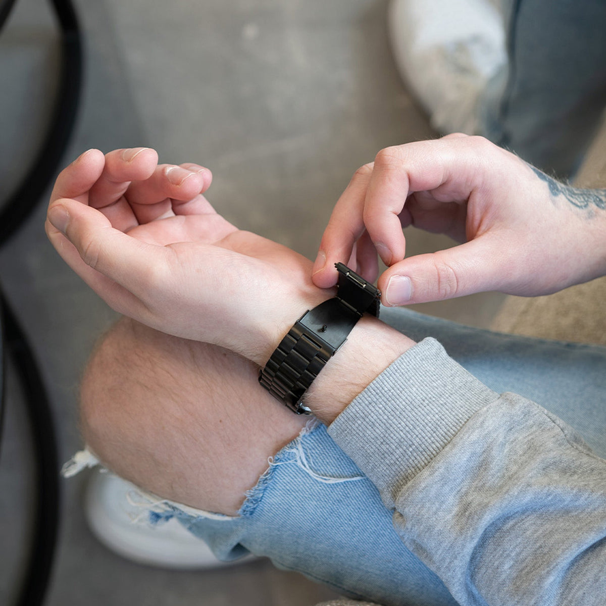 Black Stainless Steel Apple Watch Strap — Folding Clasp