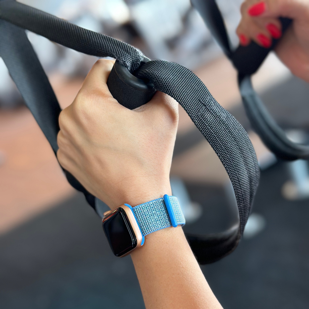 Blaues Nylonarmband für die Apple Watch – weiche Oberfläche, leicht elastisch