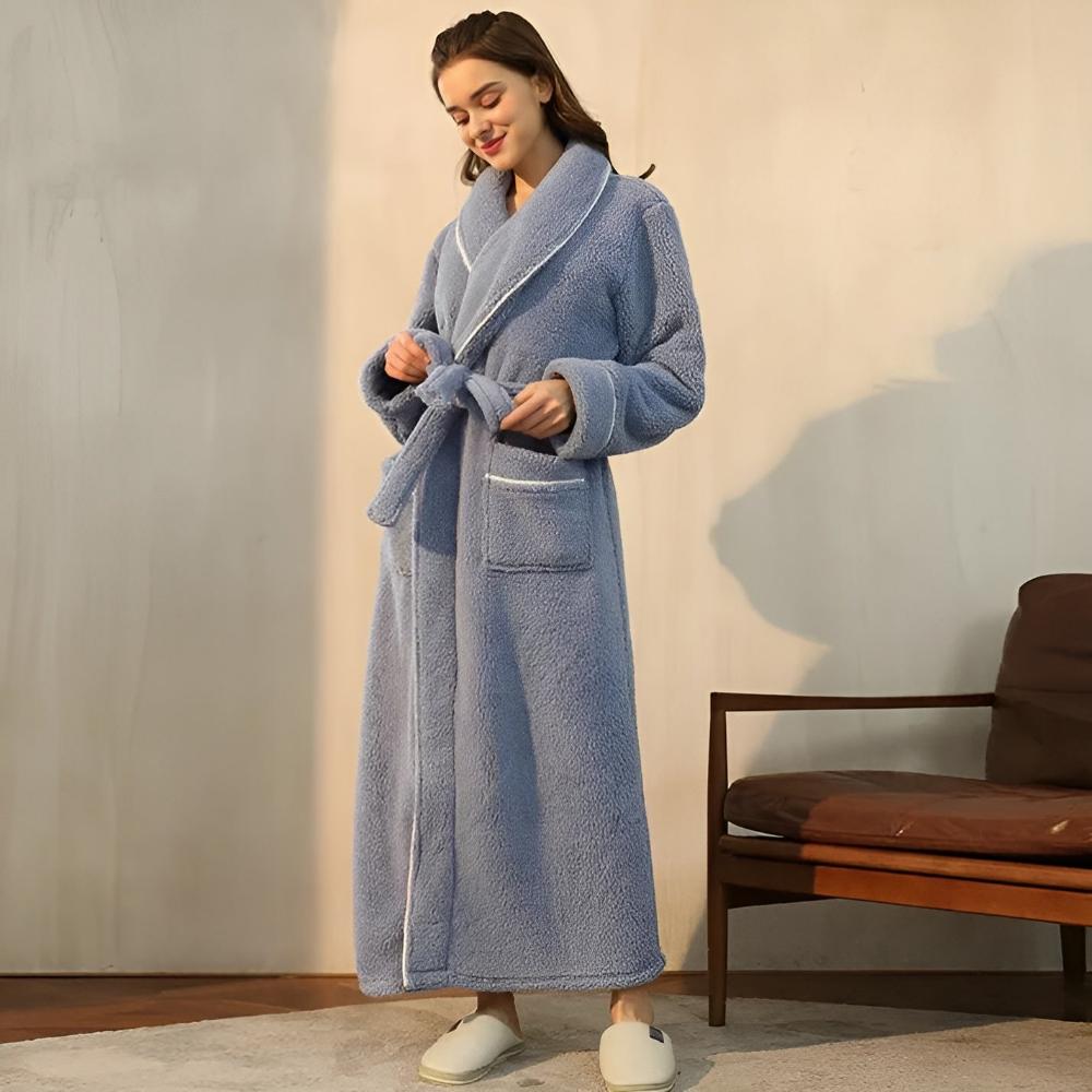 Comfyra Fleece Bathrobe — Soft, Warm Unisex Robe for Women and Men