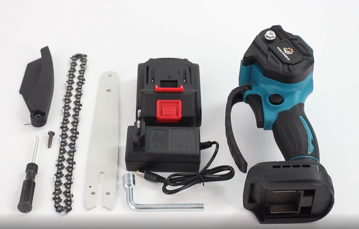 Motosierra a batería: ¡cortar madera de forma sencilla! | Ka-mostore