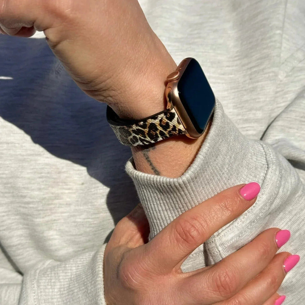 Udskiftningsrem i læder med leopardmønster til Apple Watch