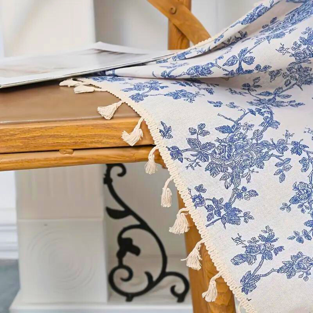 Siniruusuinen kukkakuosinen kotiverho | Ka-mostore