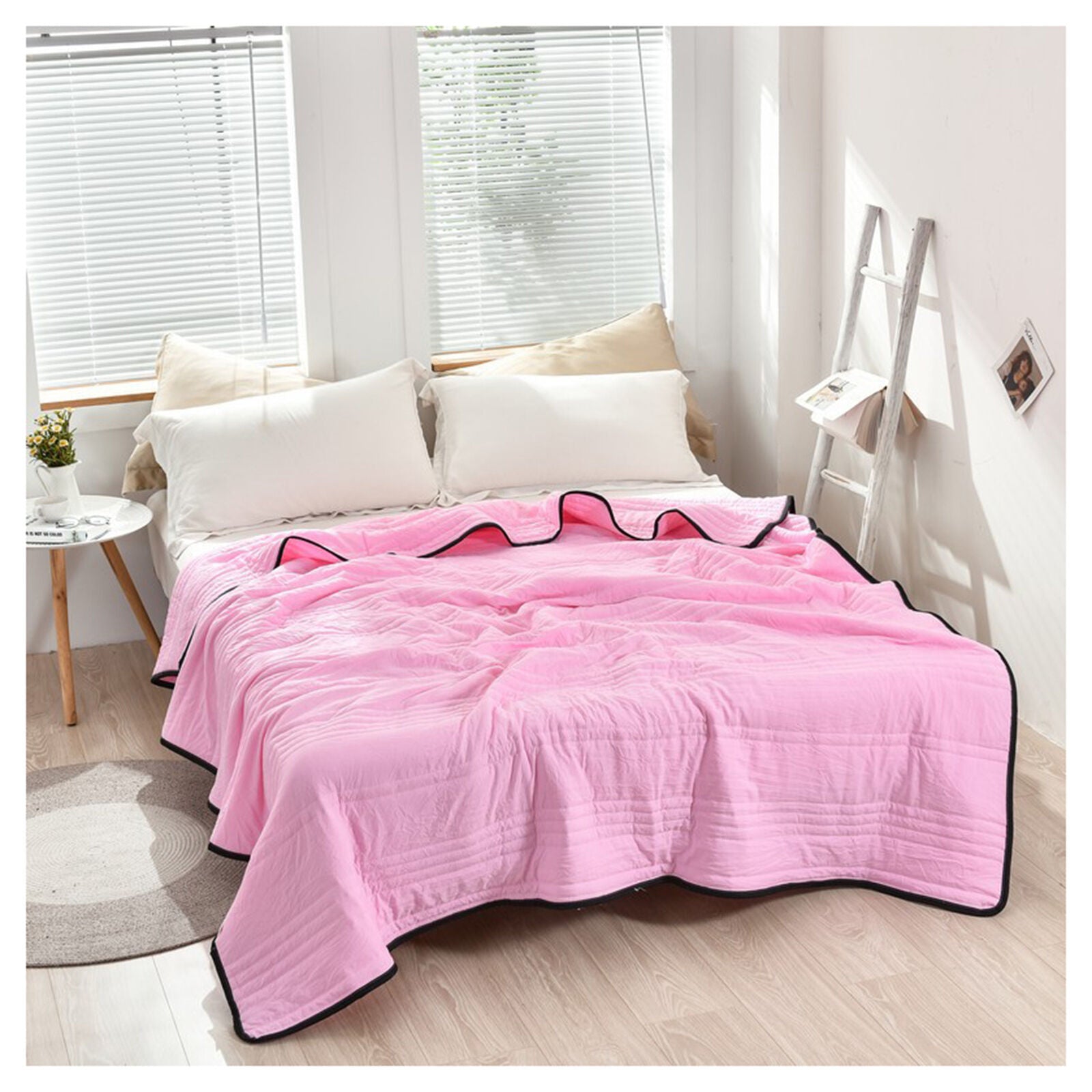 All Seasons Breathable Cooling Blanket Lightweight Moisture-Wicking Polyester