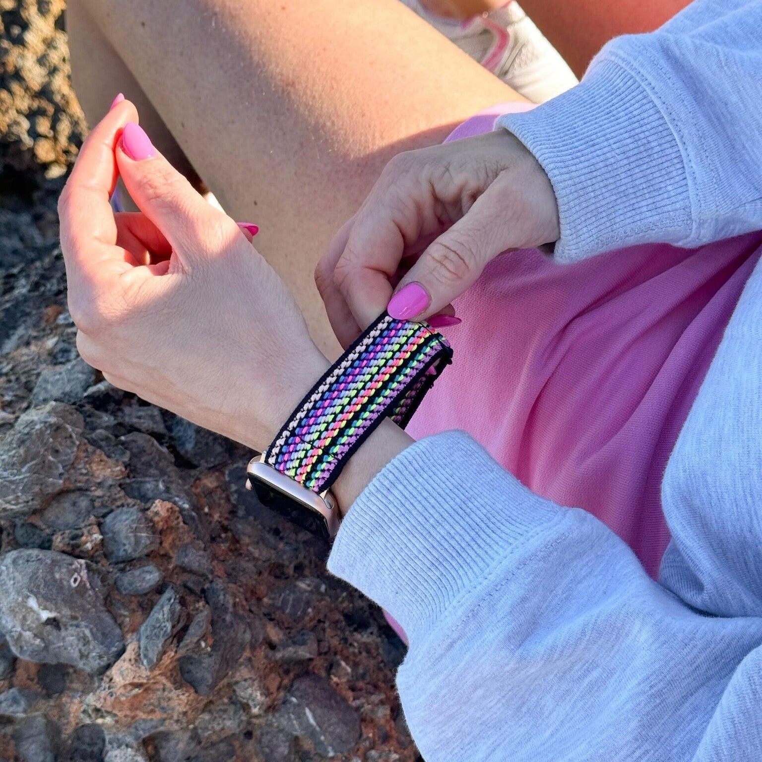 Ελαστικό λουράκι Apple Watch – Πολύχρωμο ριγέ μοτίβο