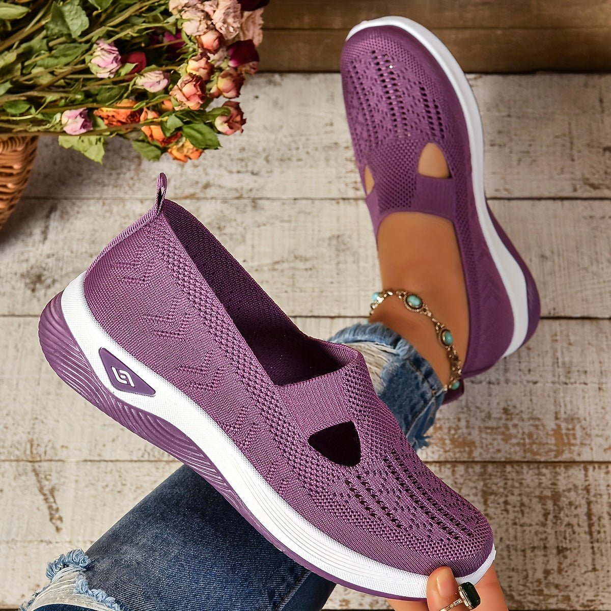 COMFORTIDE – شباشب نسائية لتقويم العظام لراحة طوال اليوم | كا-موستور