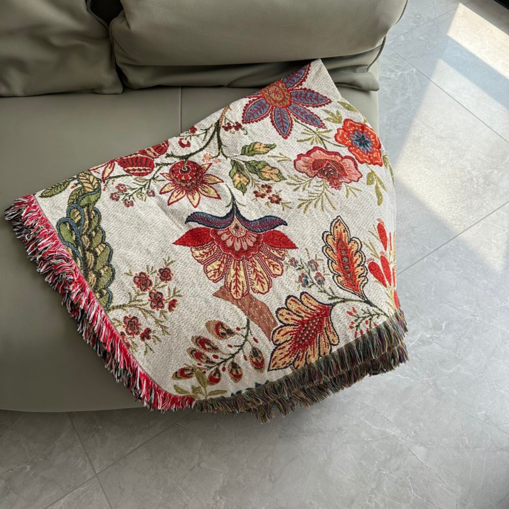 Country Charm Floral Throw | Ka-mostore