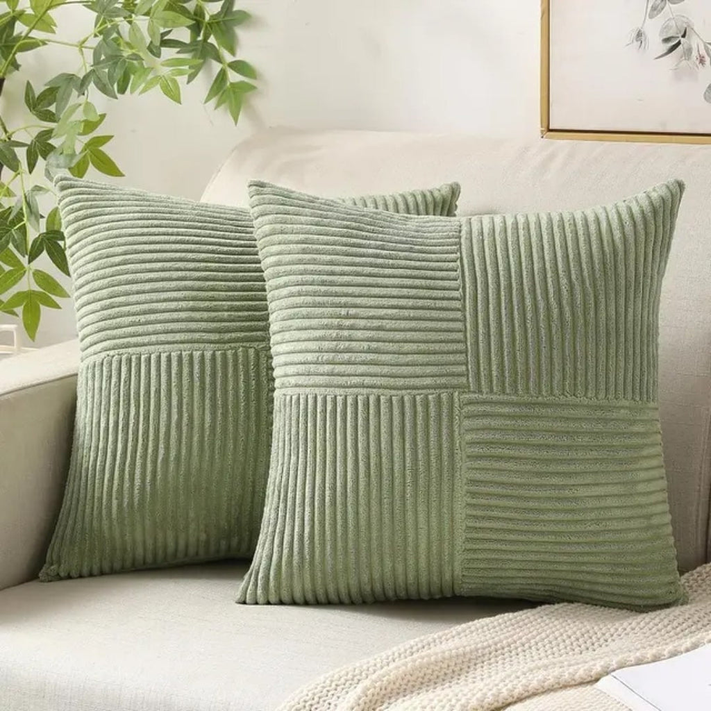 CozyPlüsch Decorative Cushions — Set of 2 Soft Accent Pillows