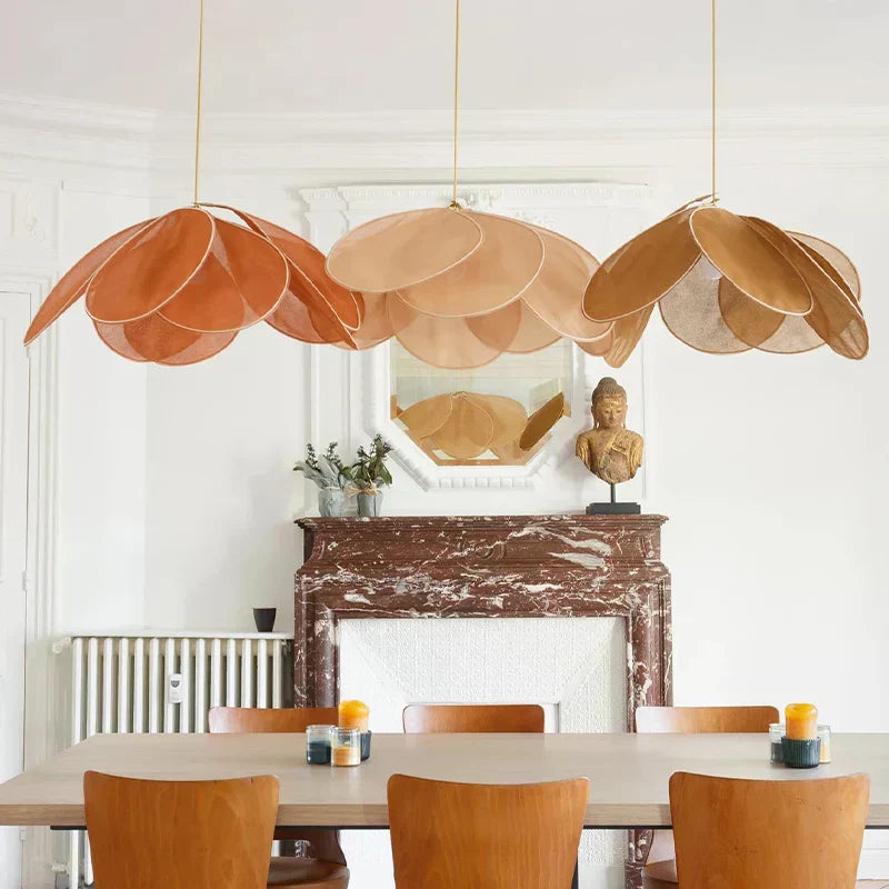 Vellora Pendant Lamp Petal With Gentle Floral Light For Living Areas Across Modern Rooms And Hallways