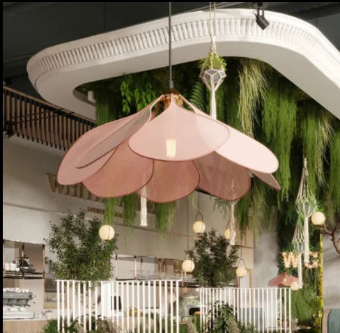 Vellora Pendant Lamp Petal With Gentle Floral Light For Living Areas Across Modern Rooms And Hallways
