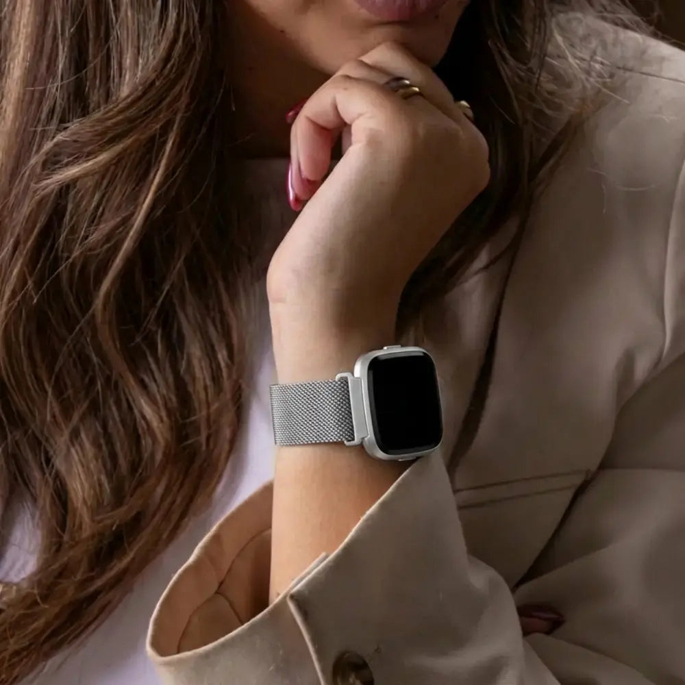Zilverkleurig Milanese vervangend bandje voor Fitbit Versa en Versa 2