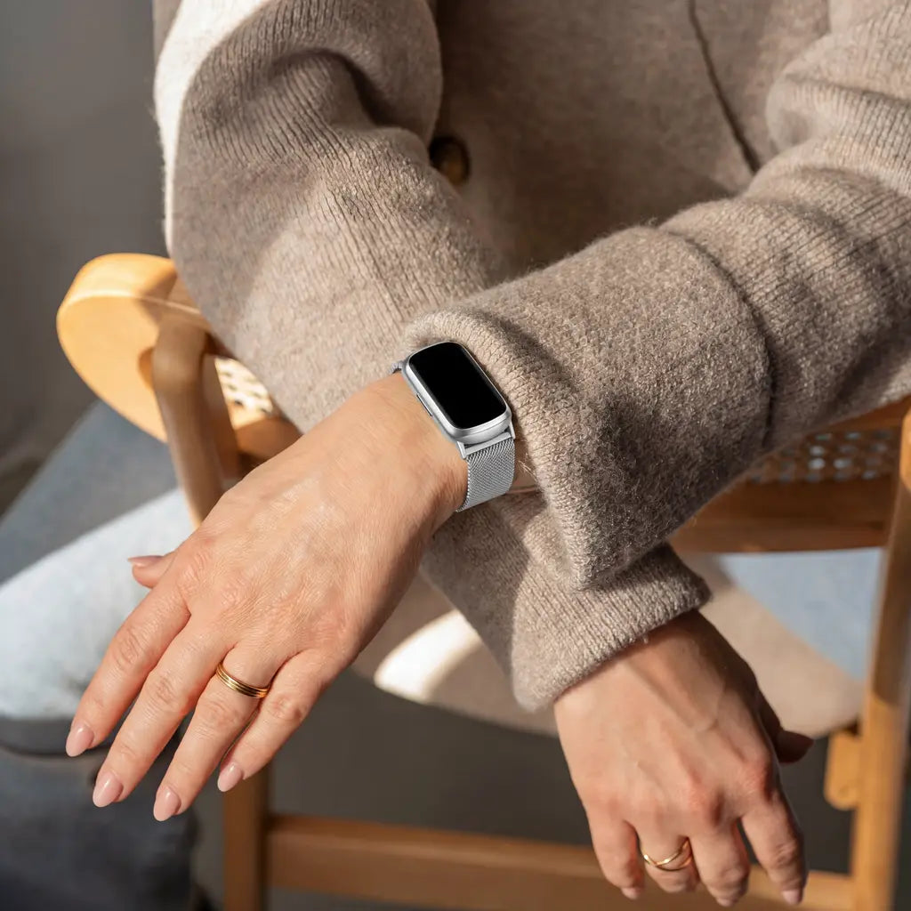 Zamienny pasek Fitbit Luxe Silver Milanese