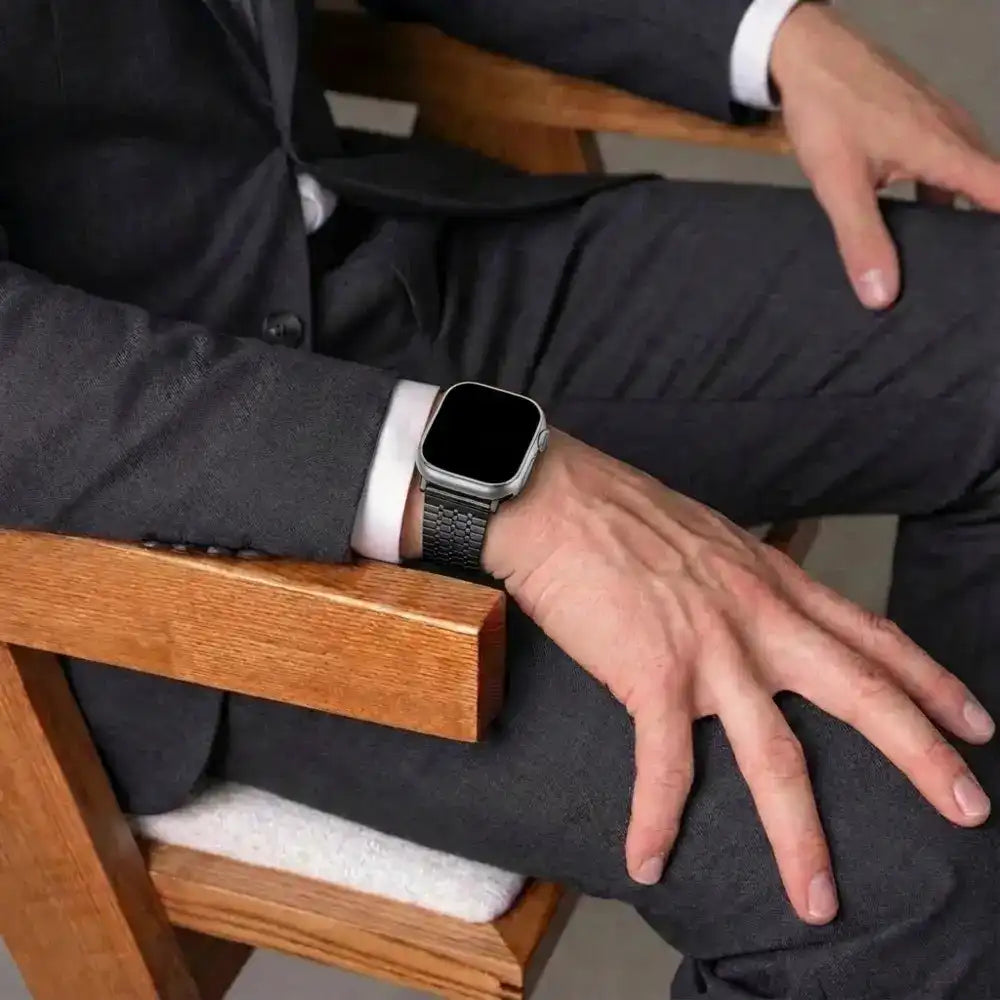 Apple Watch Armband aus schwarzem Edelstahl — feines Stahlarmband