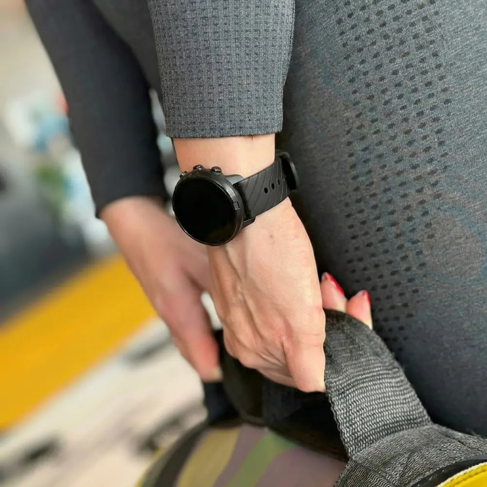 Suunto 9 Baro Smart Watch Strap — Black Silicone Replacement Band