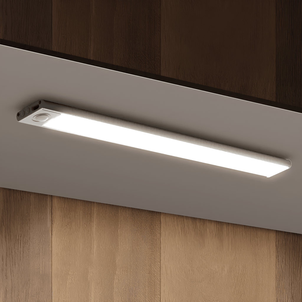 Closet And Under-Cabinet LED Light With Wireless Motion Sensor For Simple Illumination