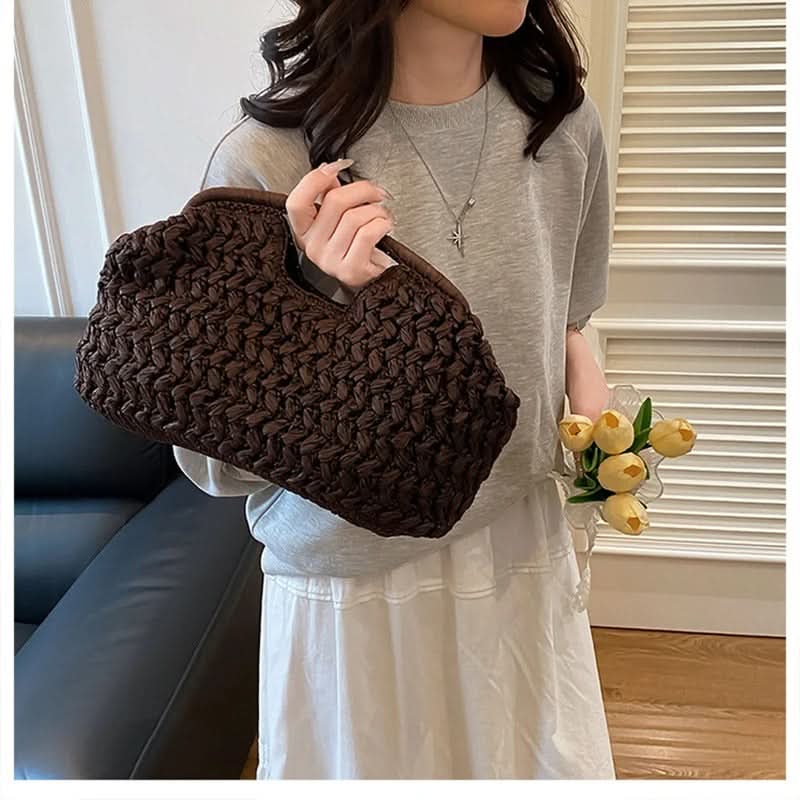 Borsa a tracolla in rafia intrecciata LUXEWEAVE — Leggera, perfetta per l’estate