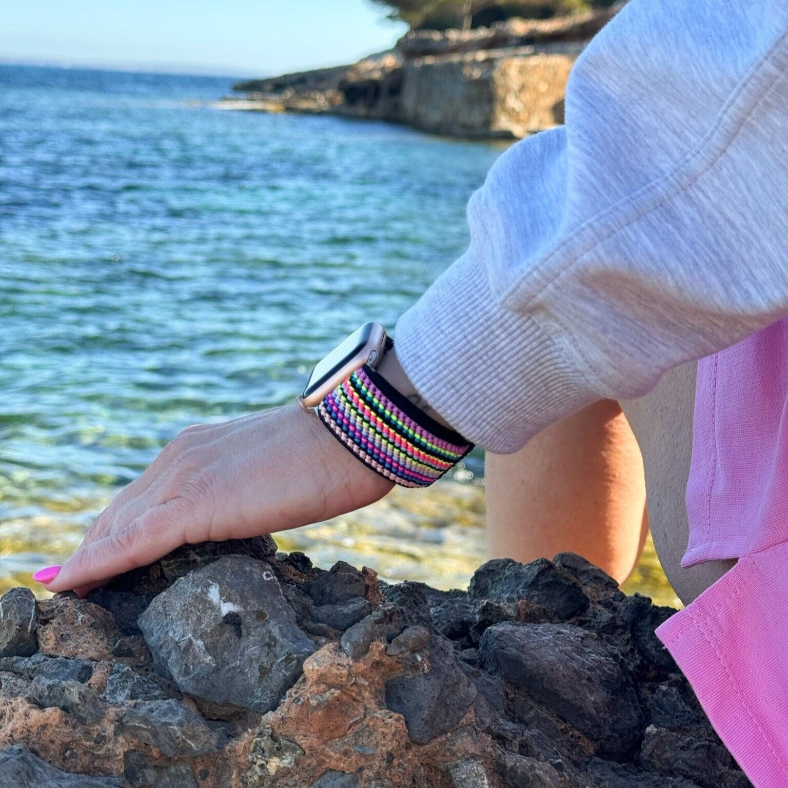 Ελαστικό λουράκι Apple Watch – Πολύχρωμο ριγέ μοτίβο