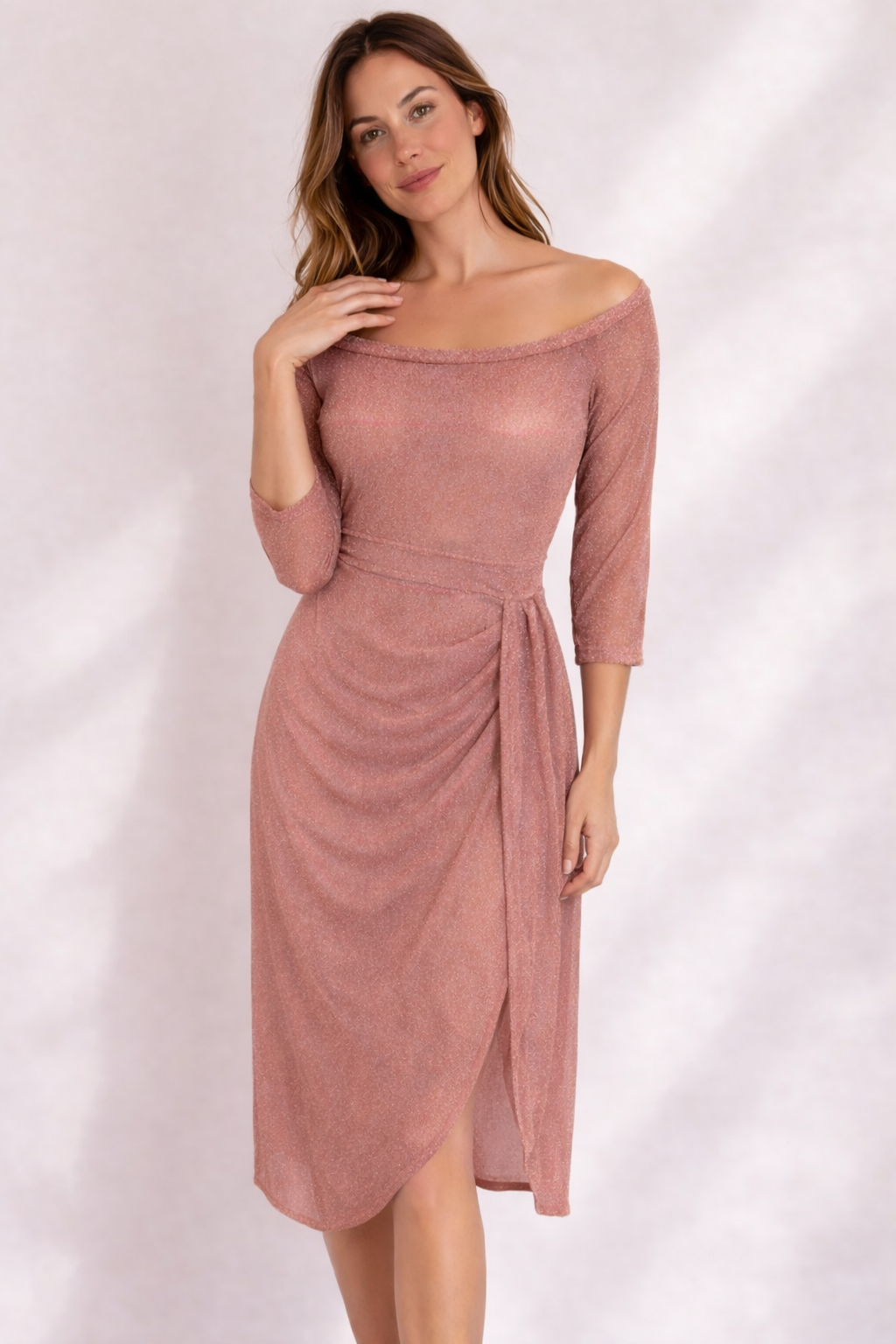 Elegantní midi šaty na zavazování s odhalenými rameny | Ka-mostore